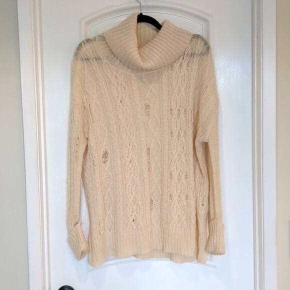 Free People White Sweater SM Grunchy Slouchy Distressed Wool Alpaca Soft - Picture 6 of 13